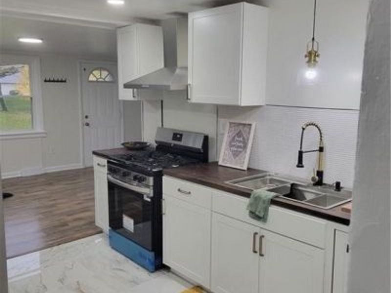 5285 Mardale Avenue, Bedford Heights, OH 44146 Photo 8