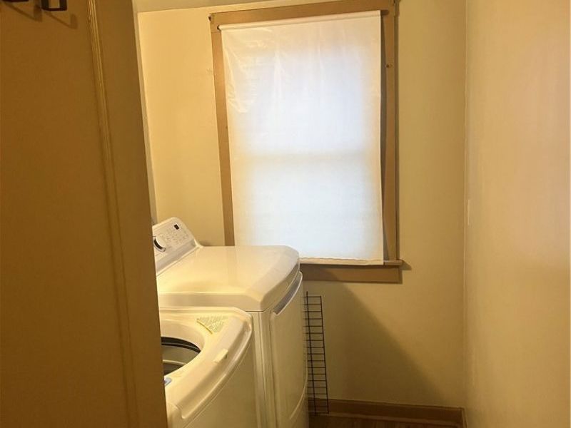 4177 Broadway , Lorain, OH 44052 Photo 4