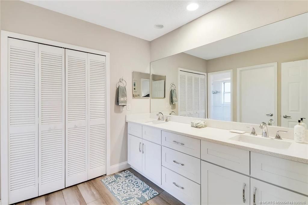 1600 SE Saint Lucie Boulevard, Unit 202, Stuart, FL 34996 Photo