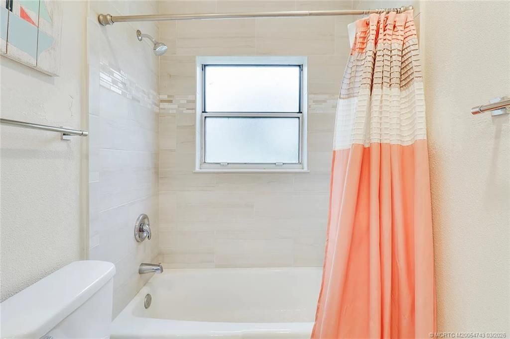 1600 SE Saint Lucie Boulevard, Unit 202, Stuart, FL 34996 Photo