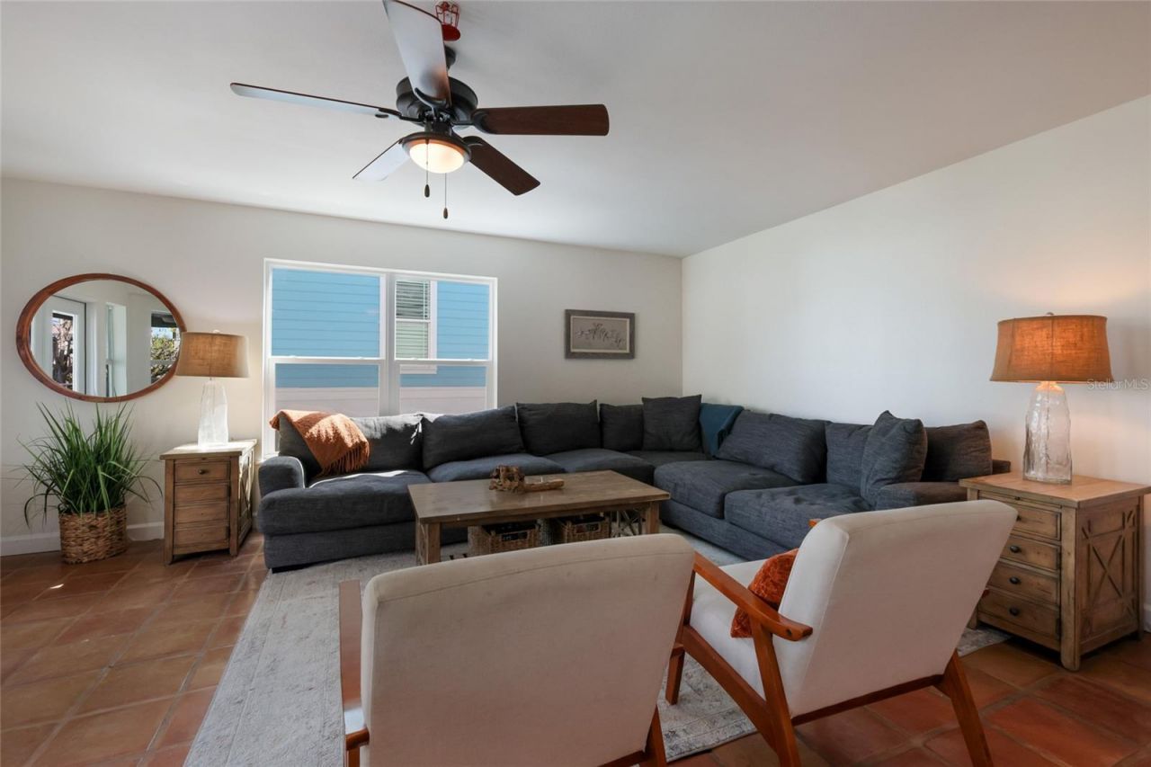 2412 Avenue B, Bradenton Beach, FL 34217 Photo