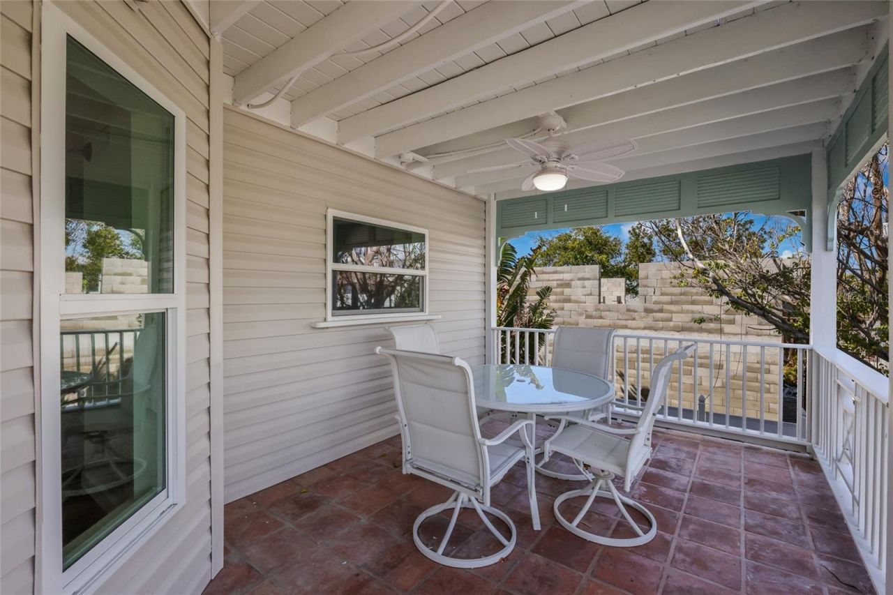 2412 Avenue B, Bradenton Beach, FL 34217 Photo