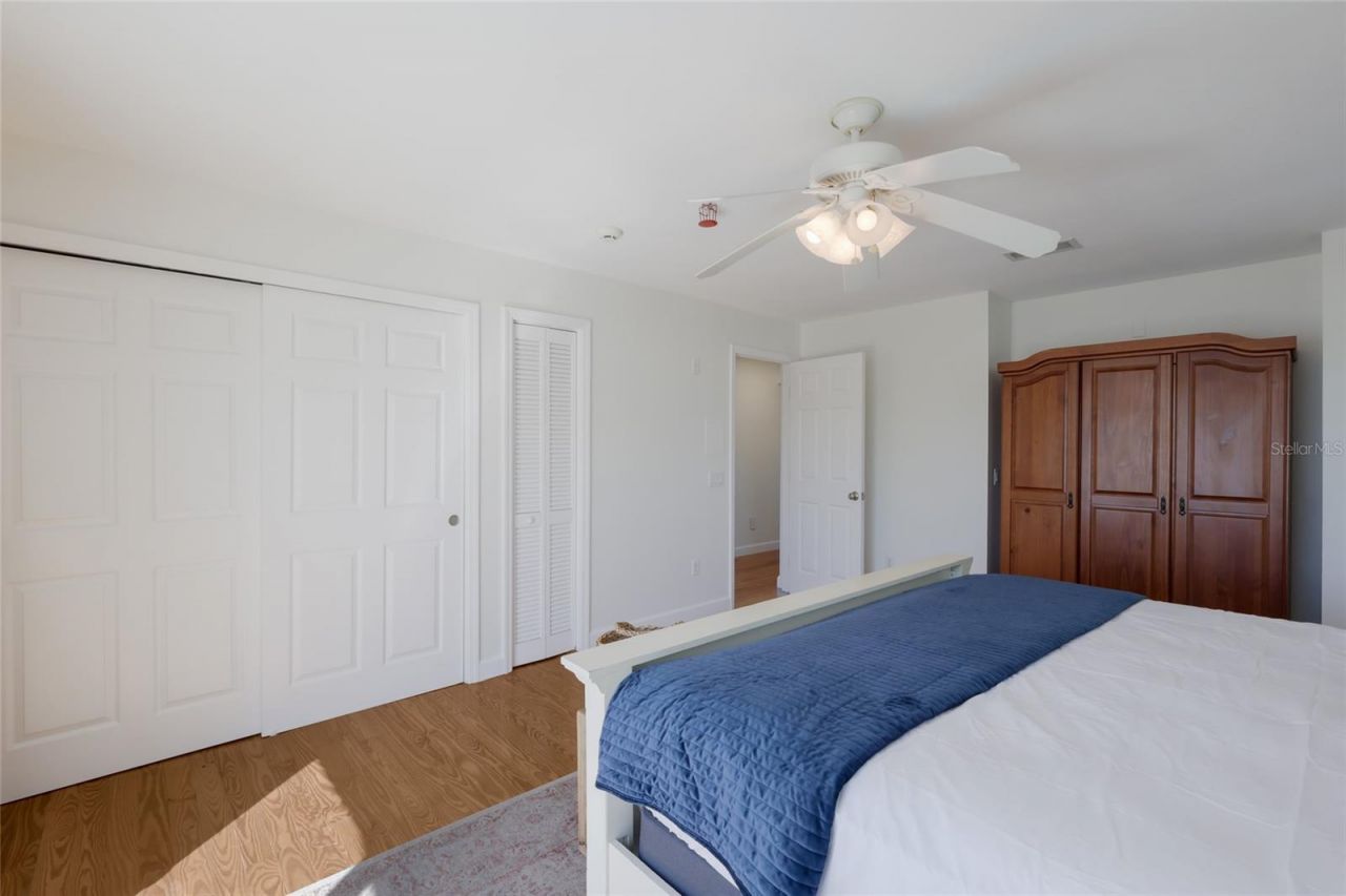 2412 Avenue B, Bradenton Beach, FL 34217 Photo