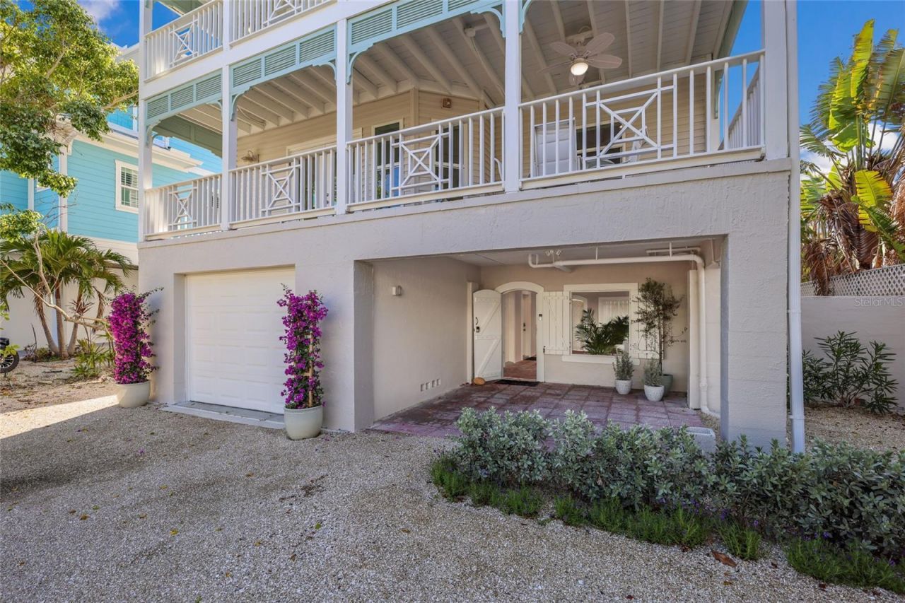 2412 Avenue B, Bradenton Beach, FL 34217 Photo