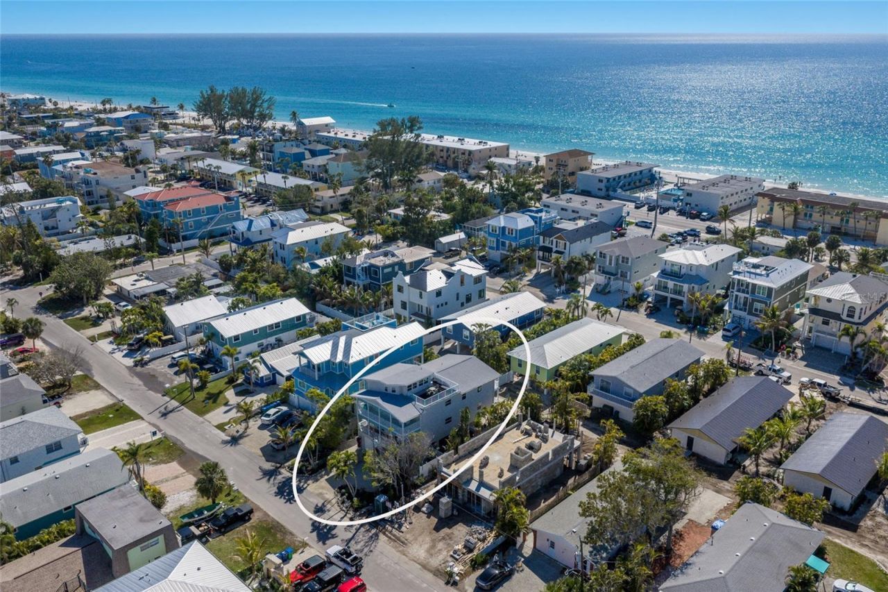 2412 Avenue B, Bradenton Beach, FL 34217 Photo