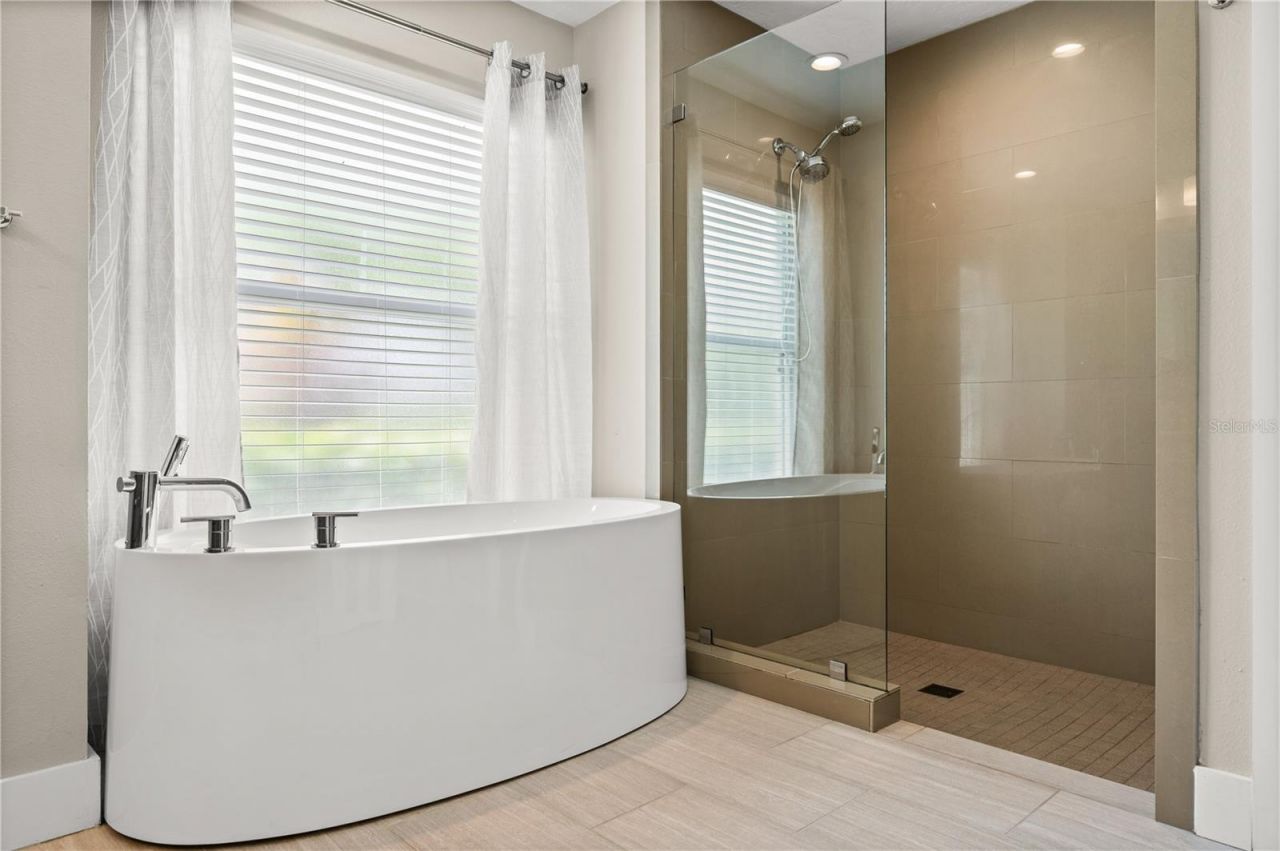 6960 Stetson Street Circle , Sarasota, FL 34243 Photo