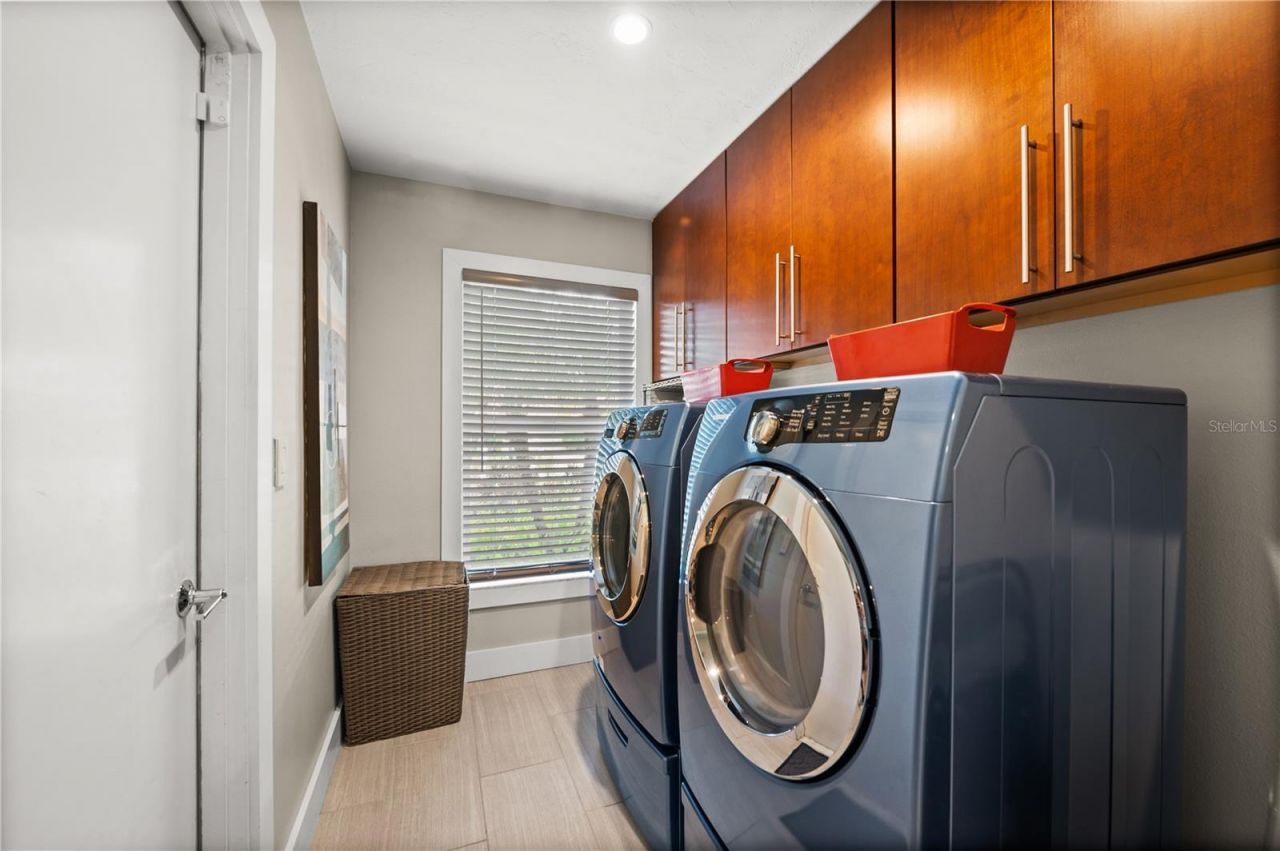 6960 Stetson Street Circle , Sarasota, FL 34243 Photo