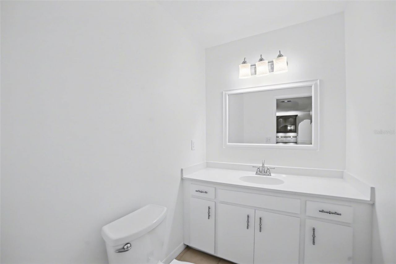 7918 Cypress Lake Drive, Sarasota, FL 34243 Photo