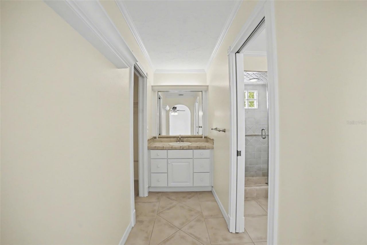 7918 Cypress Lake Drive, Sarasota, FL 34243 Photo