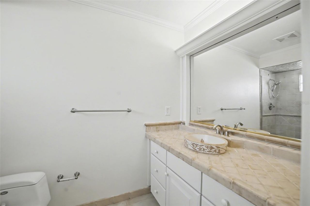 7918 Cypress Lake Drive, Sarasota, FL 34243 Photo