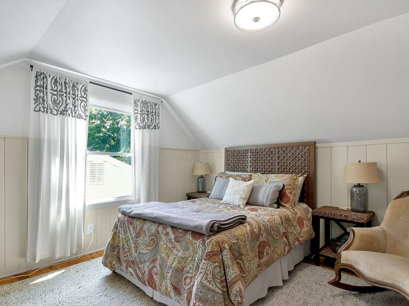 2375 Swansea Road, Columbus, OH 43221 Photo 17