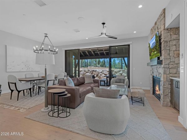 1717 E E. Bent Tree Circle, Unit 42, Flagstaff, AZ 86005