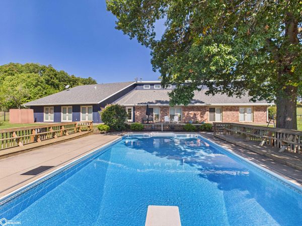 2038 W Finley Avenue, Ottumwa, IA 52501