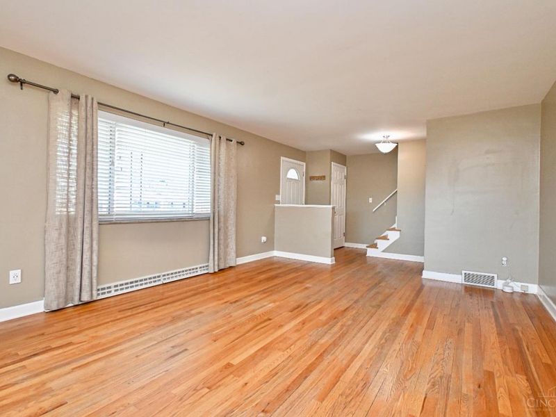 3866 Springoak Drive, Green Township, OH 45248 Photo 4