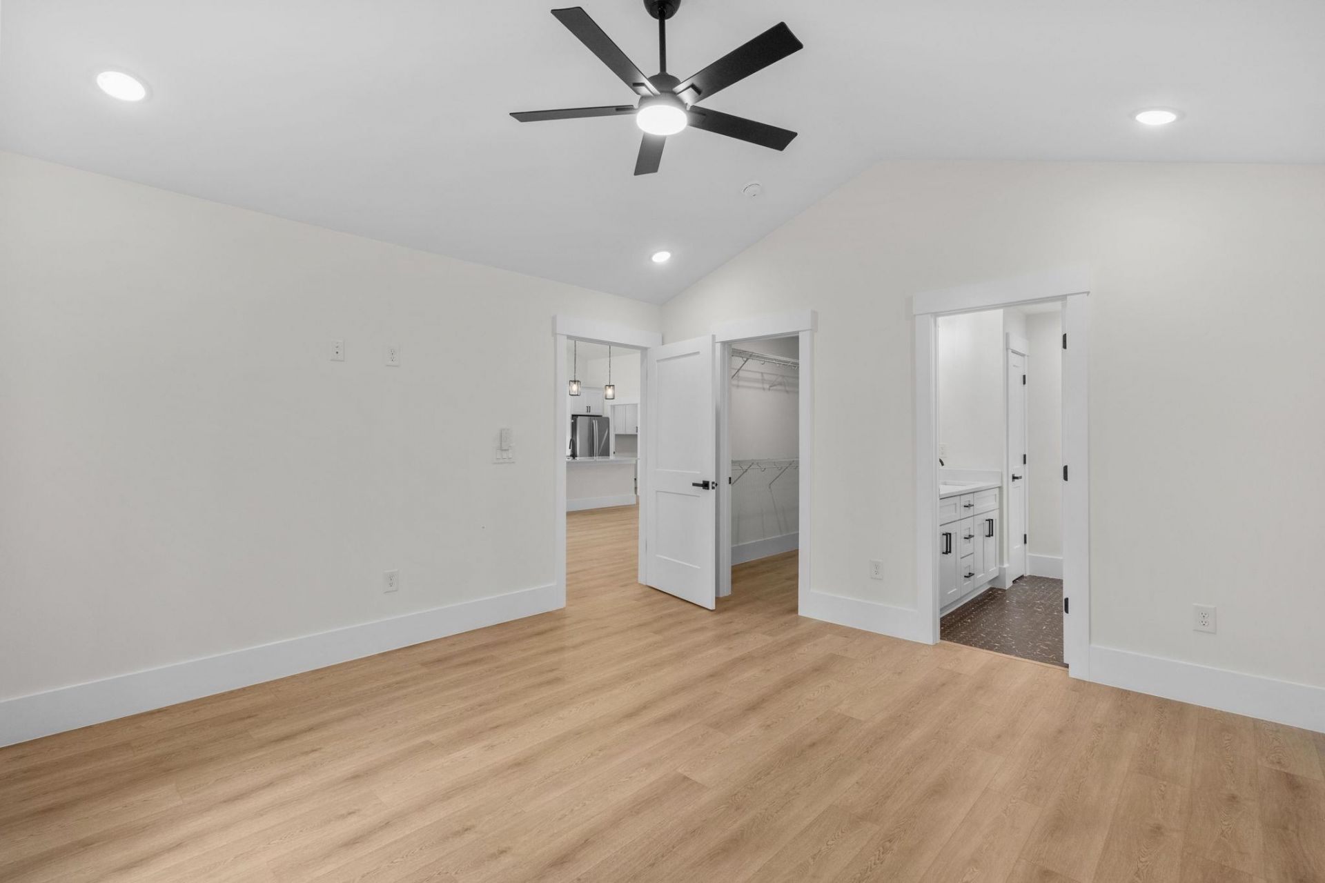1312 Lakeside Dr. Photo 30
