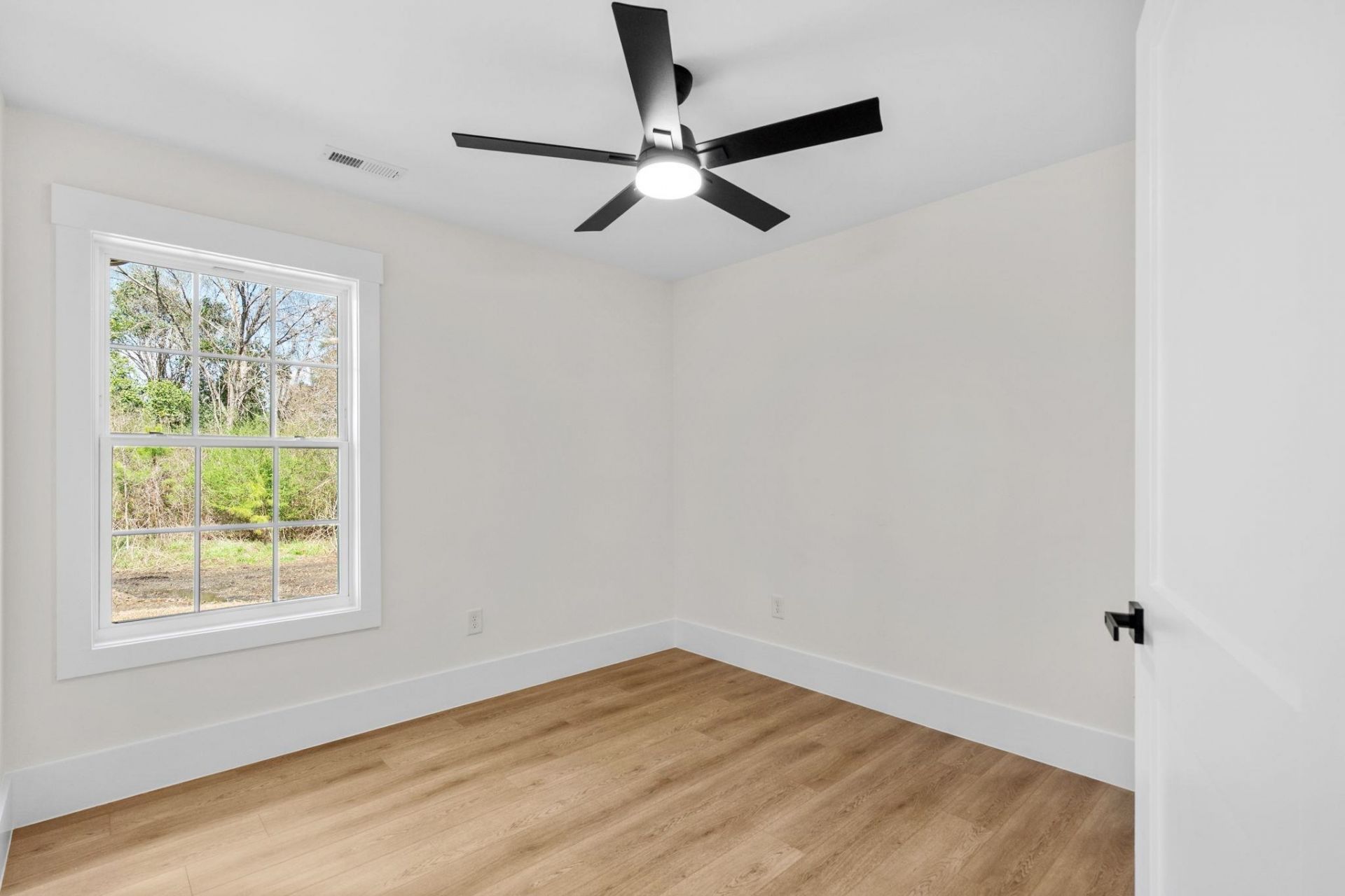 1312 Lakeside Dr. Photo 38