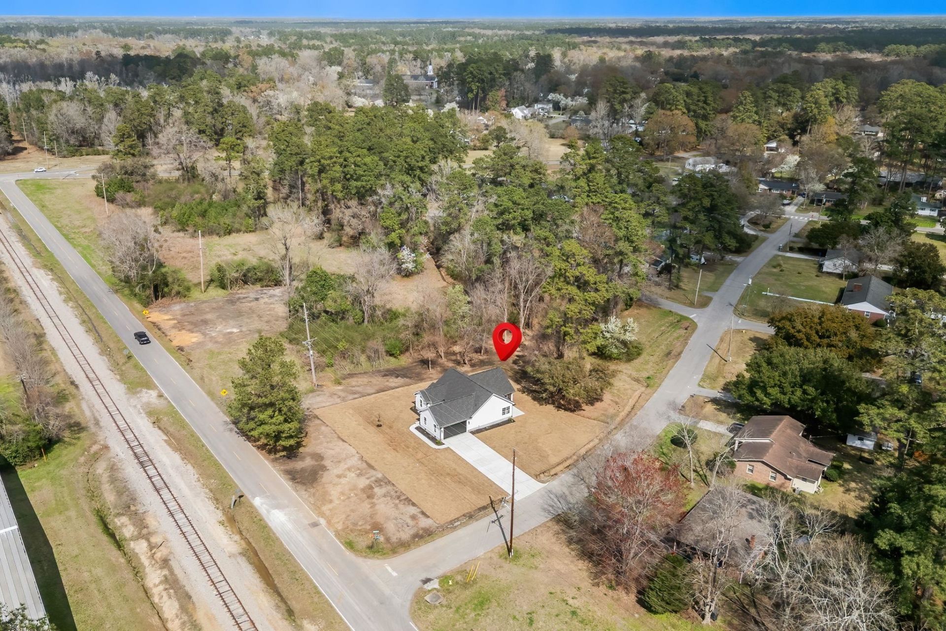 1312 Lakeside Dr. Photo 8
