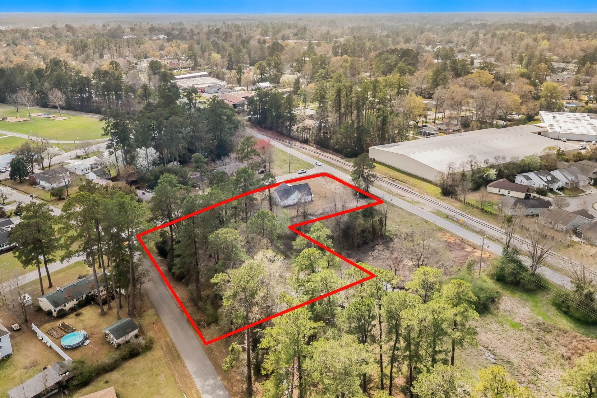 1312 Lakeside Dr. Photo 9