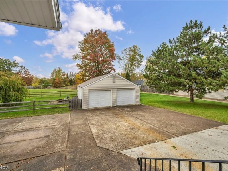 21818 Royalton Road, Strongsville, OH 44149 Photo 13