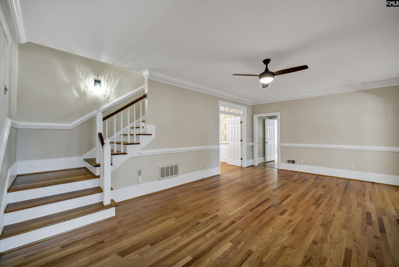 58 Mallet Hill Court  Photo 15