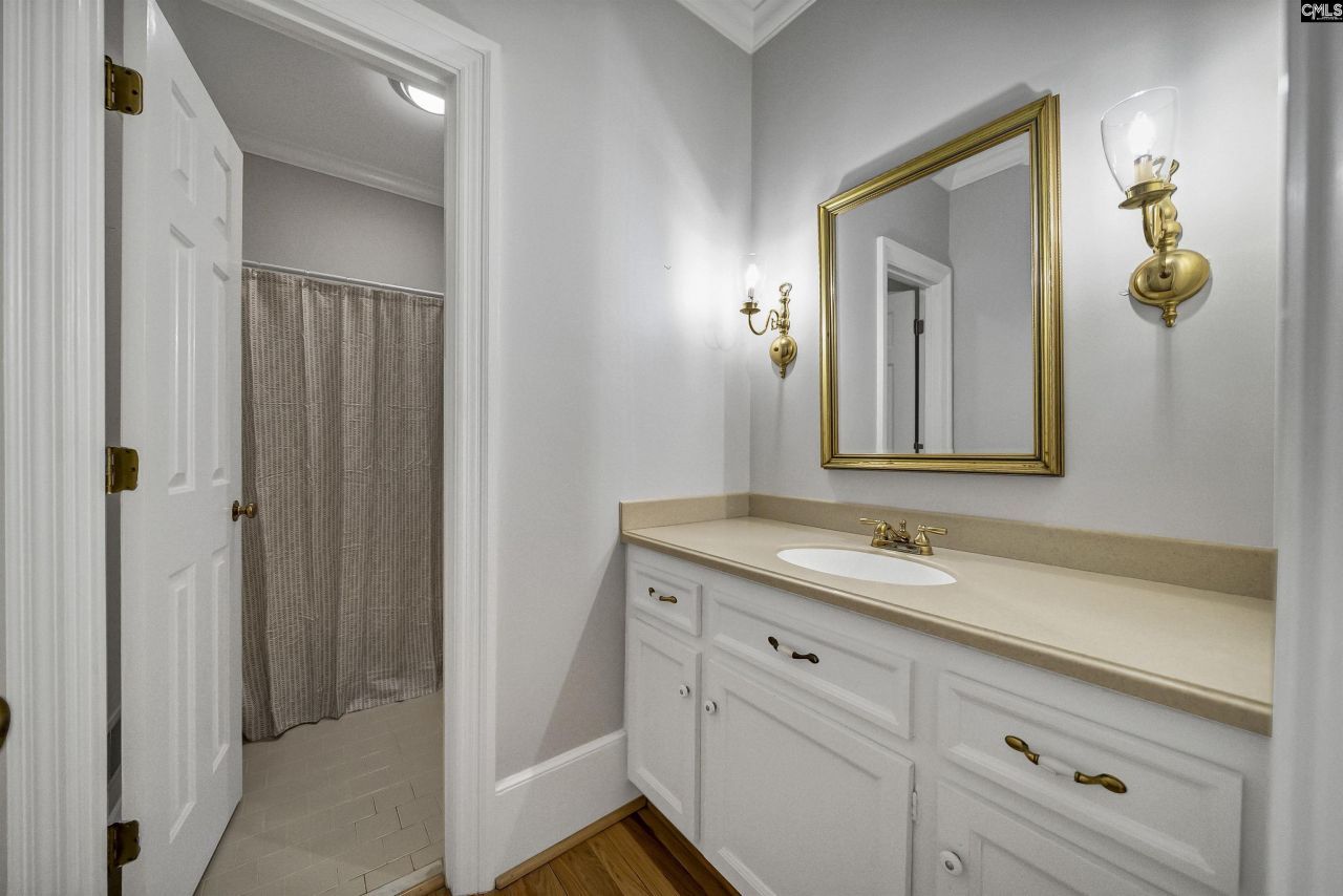 58 Mallet Hill Court  Photo 26