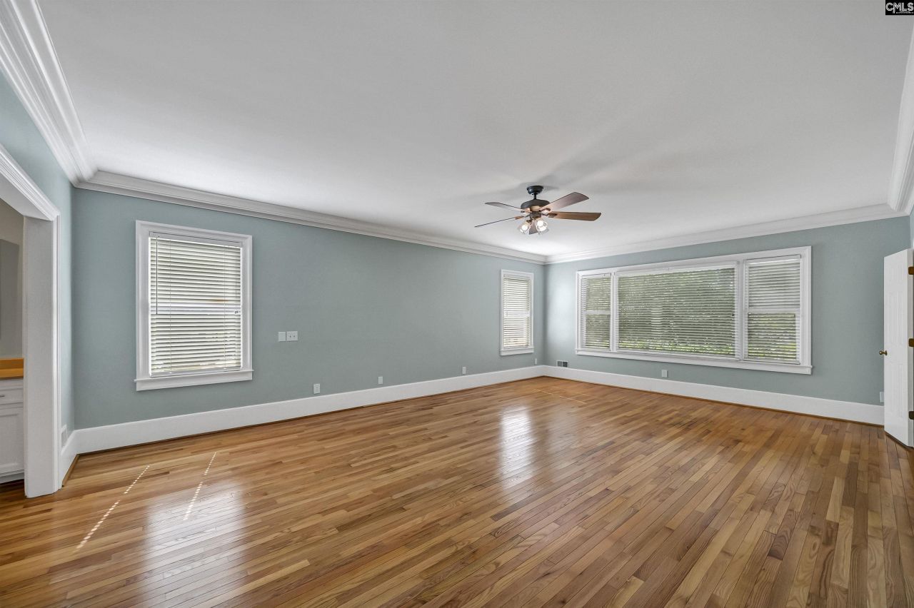 58 Mallet Hill Court  Photo 28