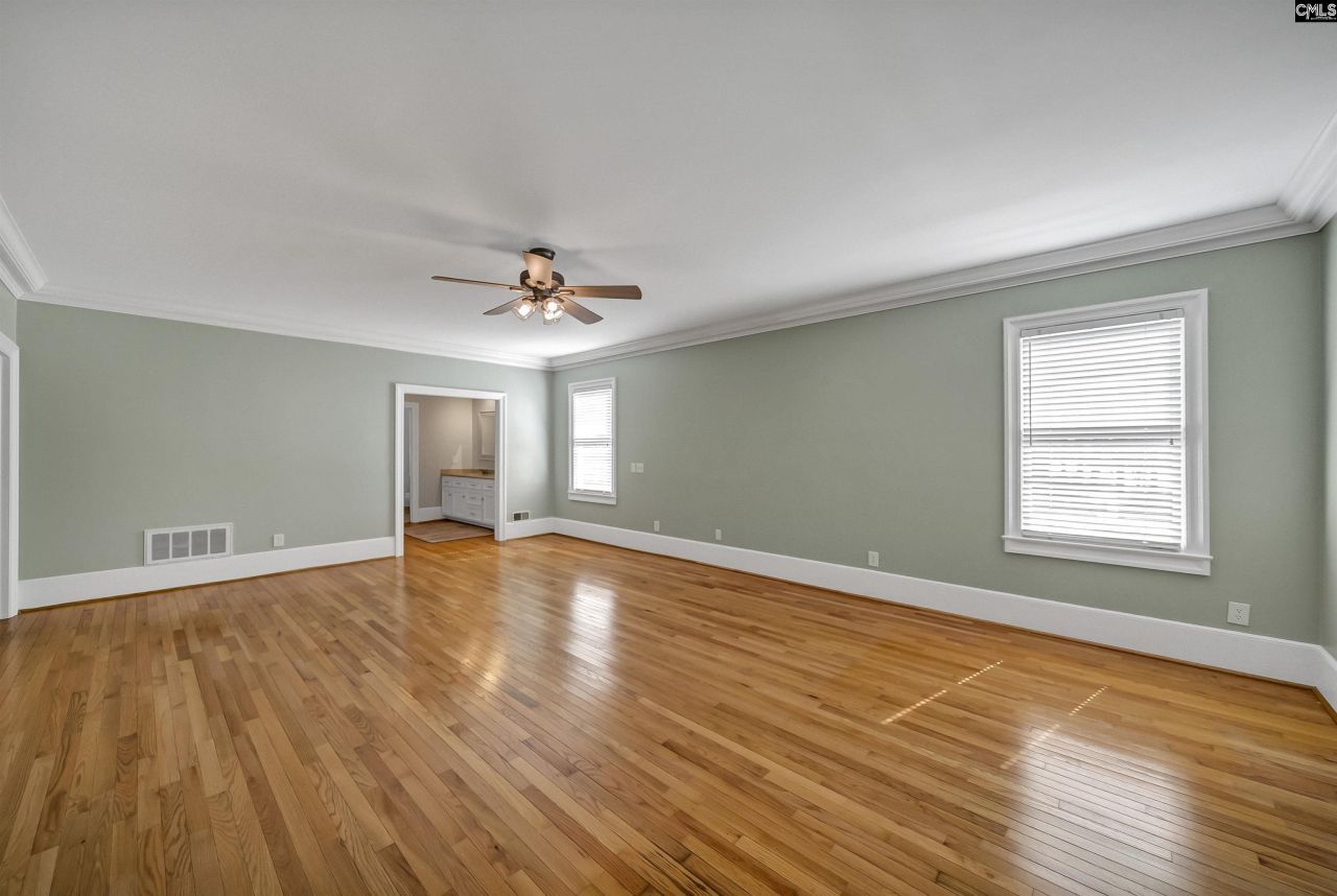 58 Mallet Hill Court  Photo 29