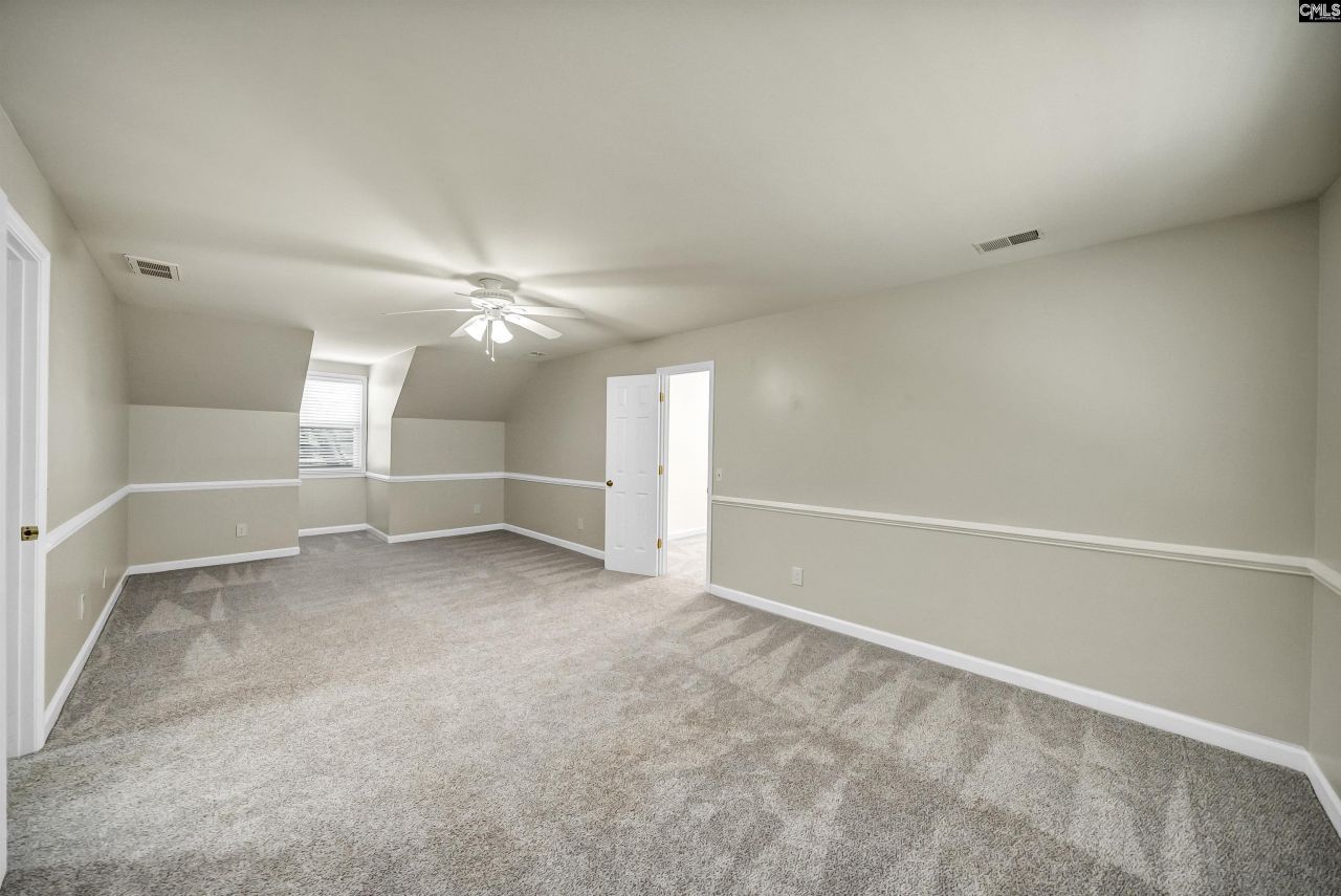 58 Mallet Hill Court  Photo 40