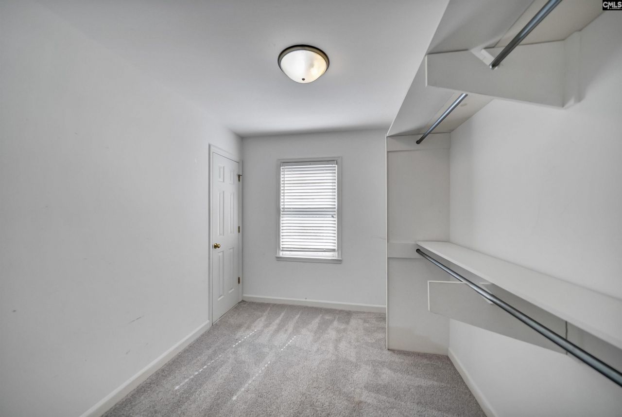 58 Mallet Hill Court  Photo 42