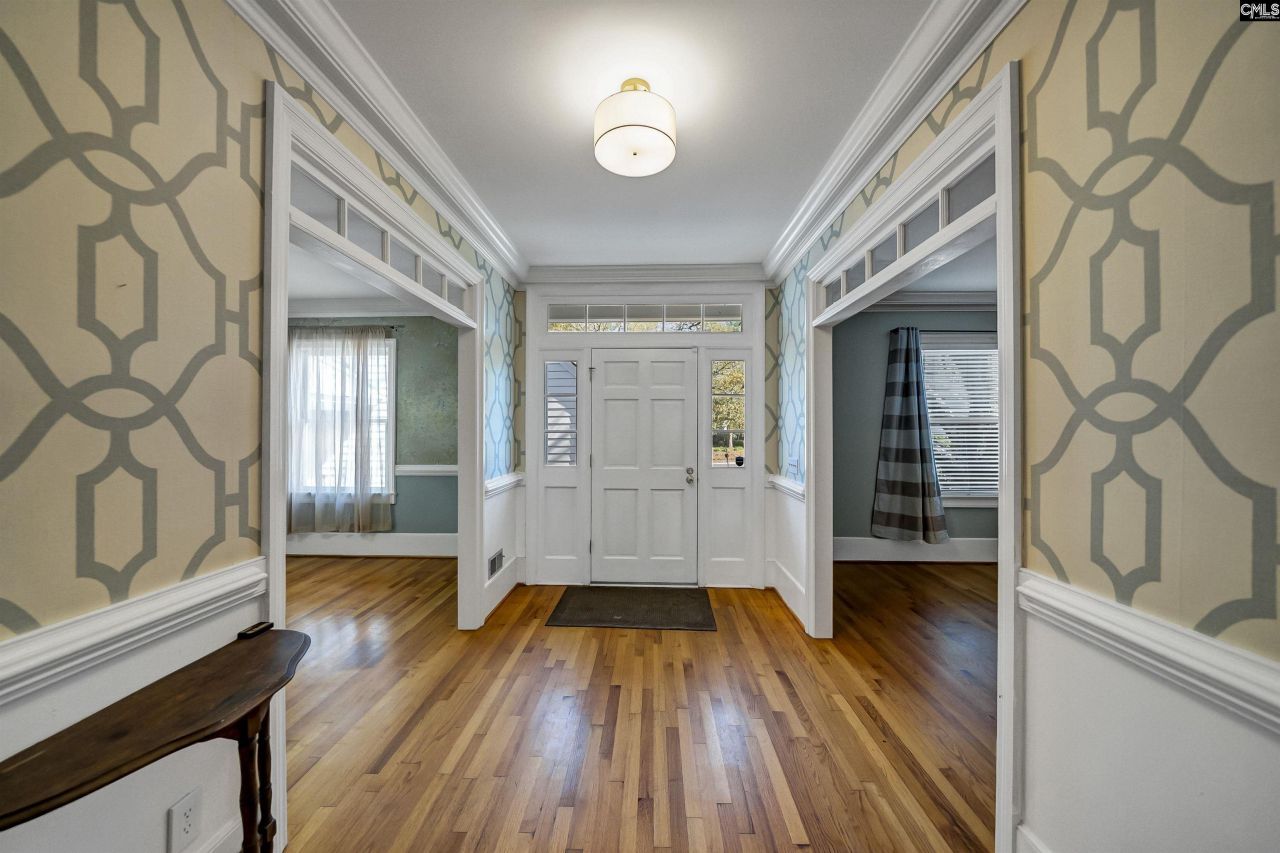 58 Mallet Hill Court  Photo 5