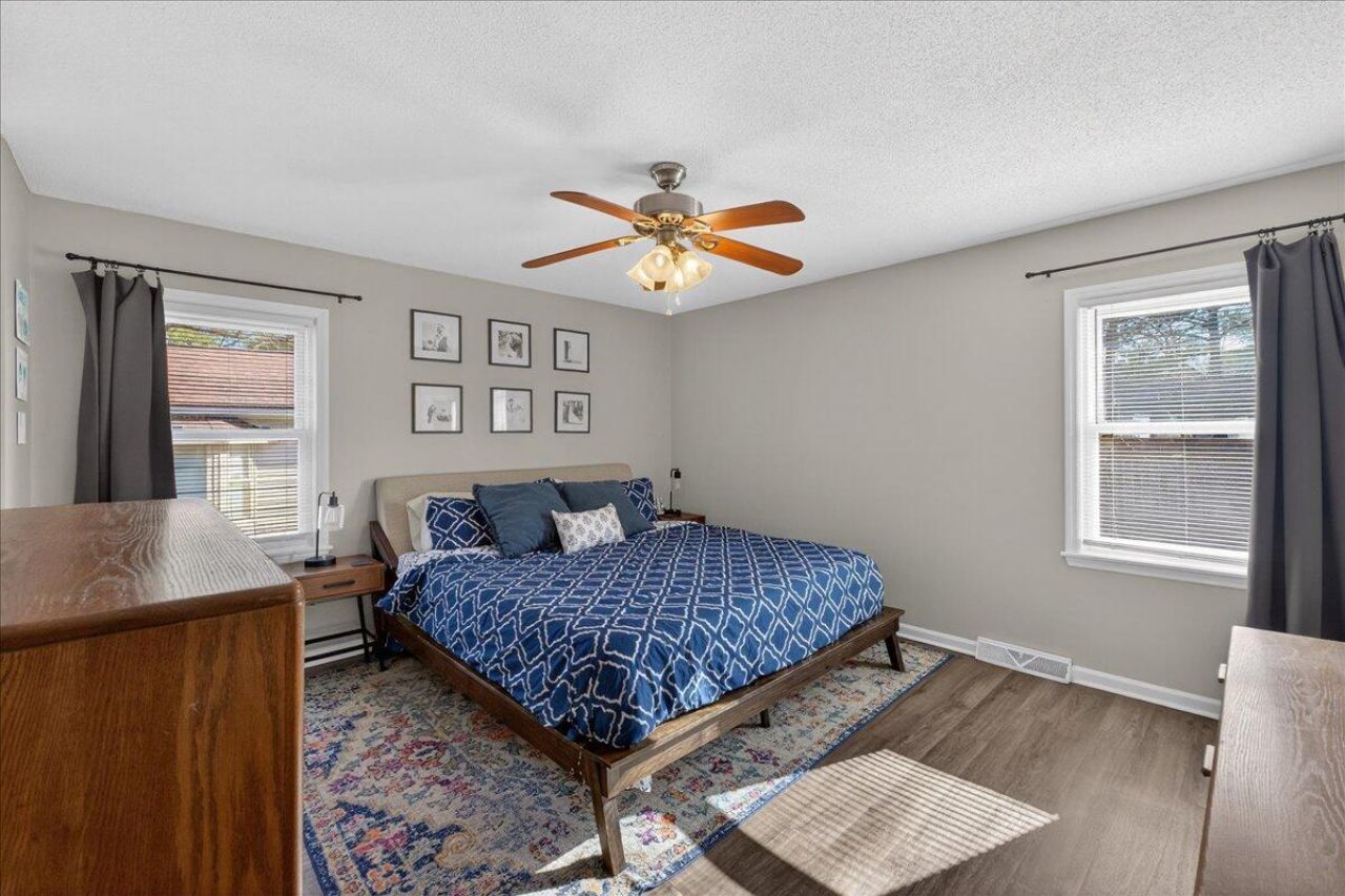 1 Cyprus Court Photo 15