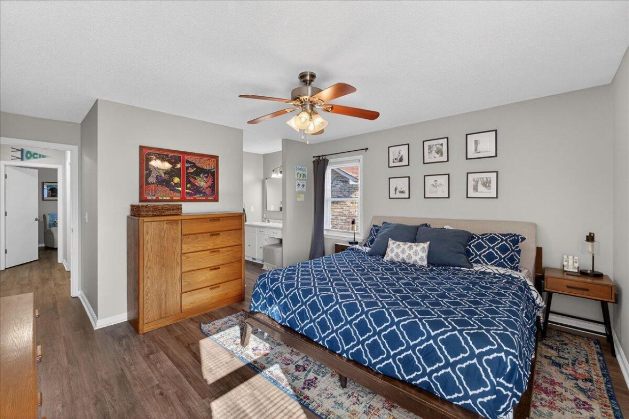 1 Cyprus Court Photo 16