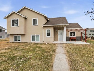 1213 15th Street S, Sartell, MN 56377