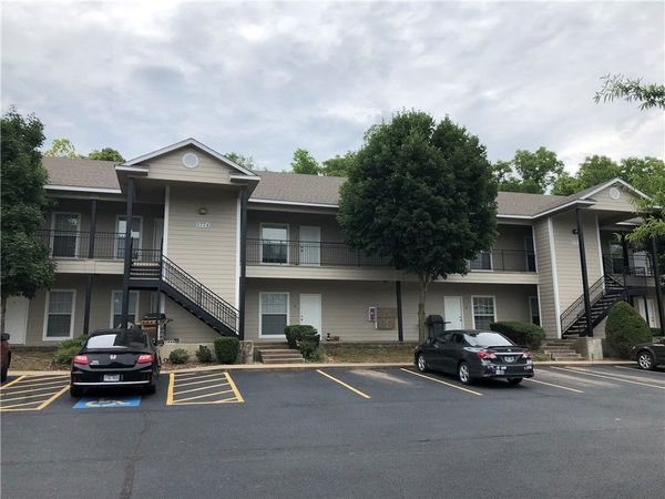 1774 N Gregg Avenue , Unit 2, Fayetteville, AR 72703