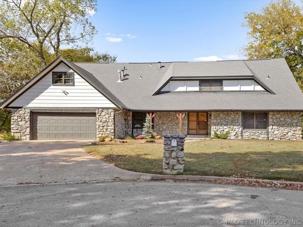 8610 Meadowood Circle , Broken Arrow, OK 74011