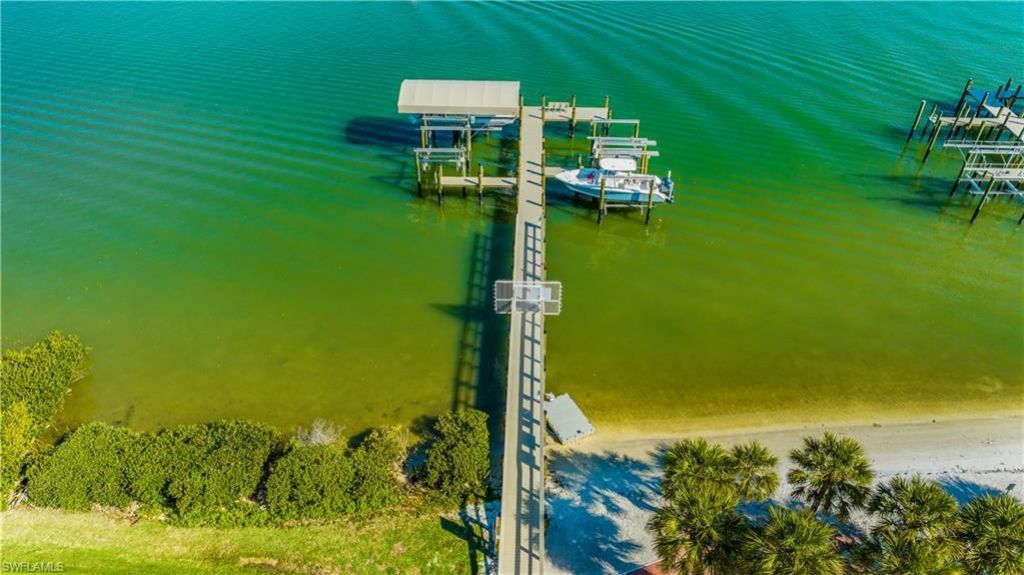 345 Mango St, Unit 406, Fort Myers Beach, FL 33931 Photo
