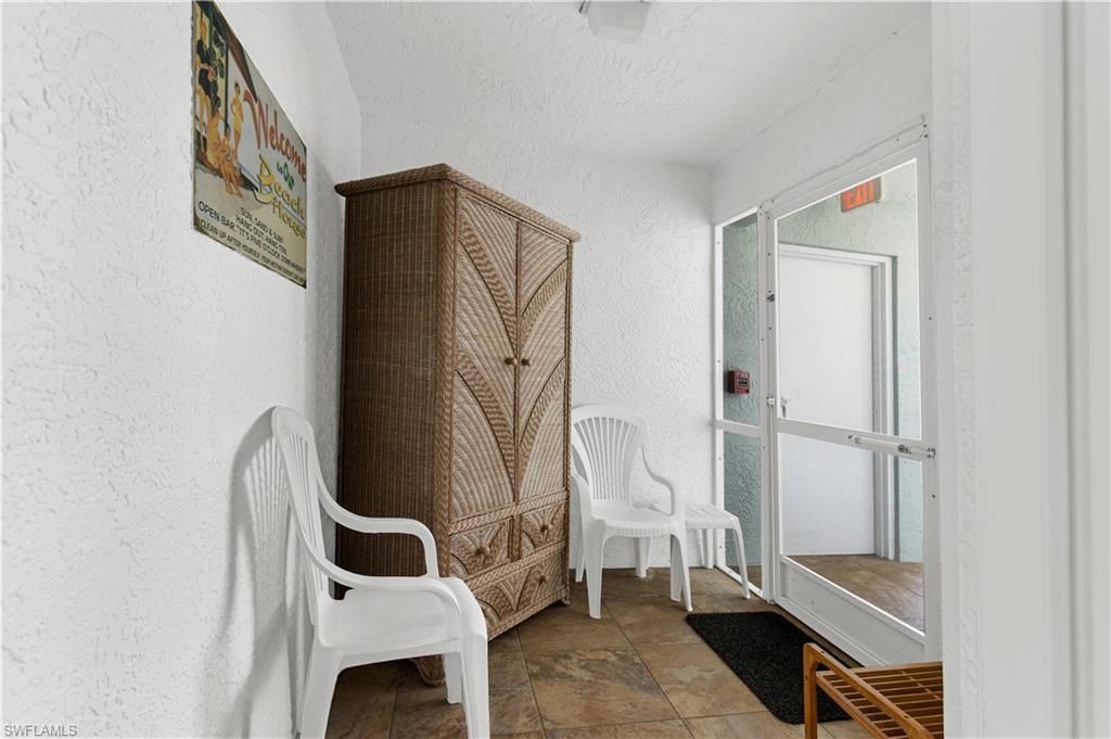 345 Mango St, Unit 406, Fort Myers Beach, FL 33931 Photo