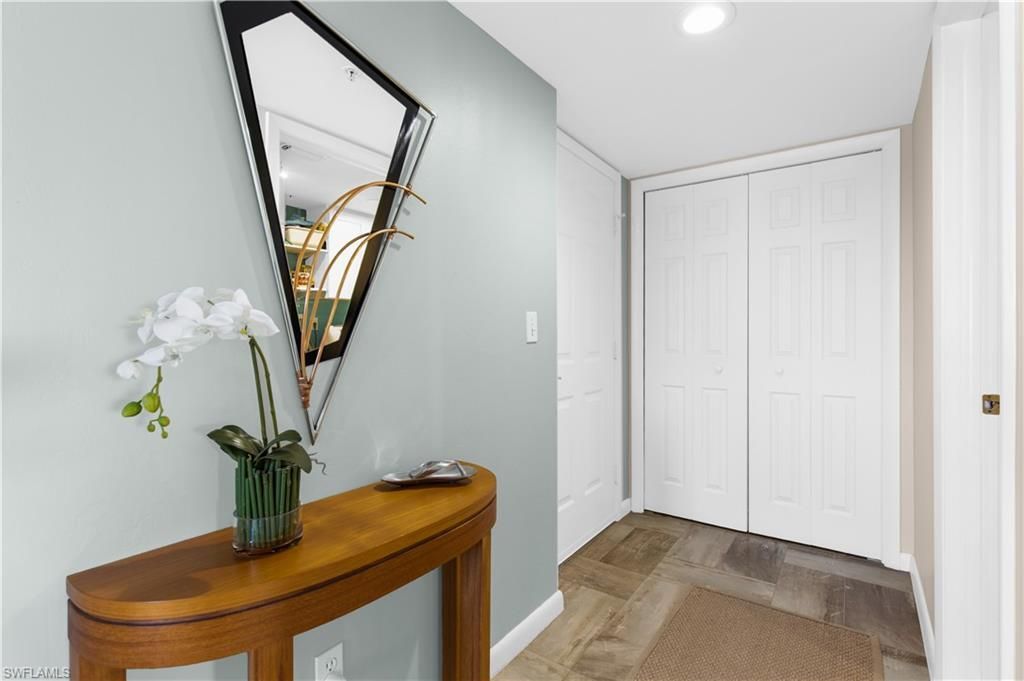 345 Mango St, Unit 406, Fort Myers Beach, FL 33931 Photo