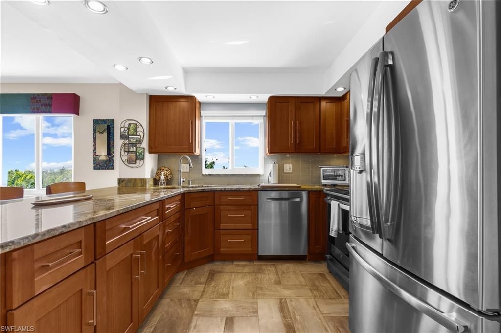 345 Mango St, Unit 406, Fort Myers Beach, FL 33931 Photo