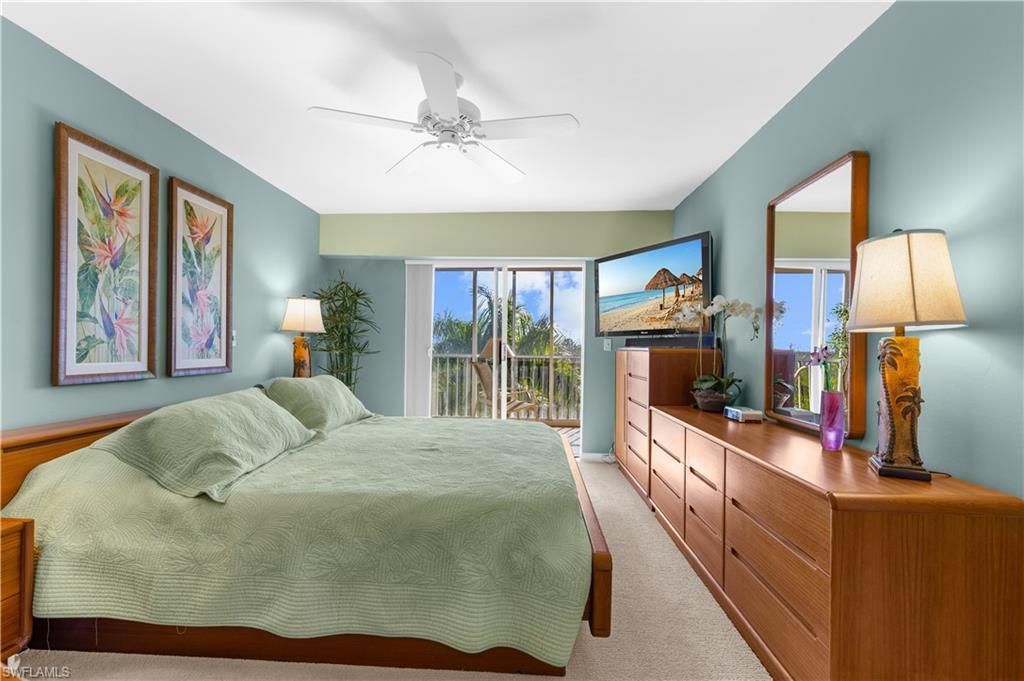 345 Mango St, Unit 406, Fort Myers Beach, FL 33931 Photo