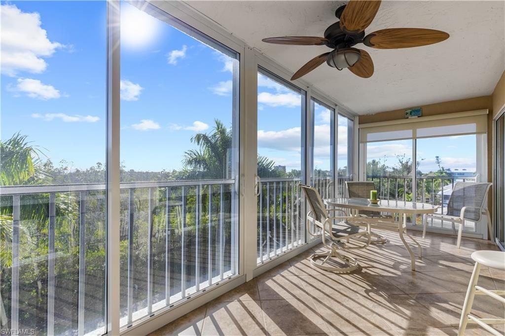 345 Mango St, Unit 406, Fort Myers Beach, FL 33931 Photo