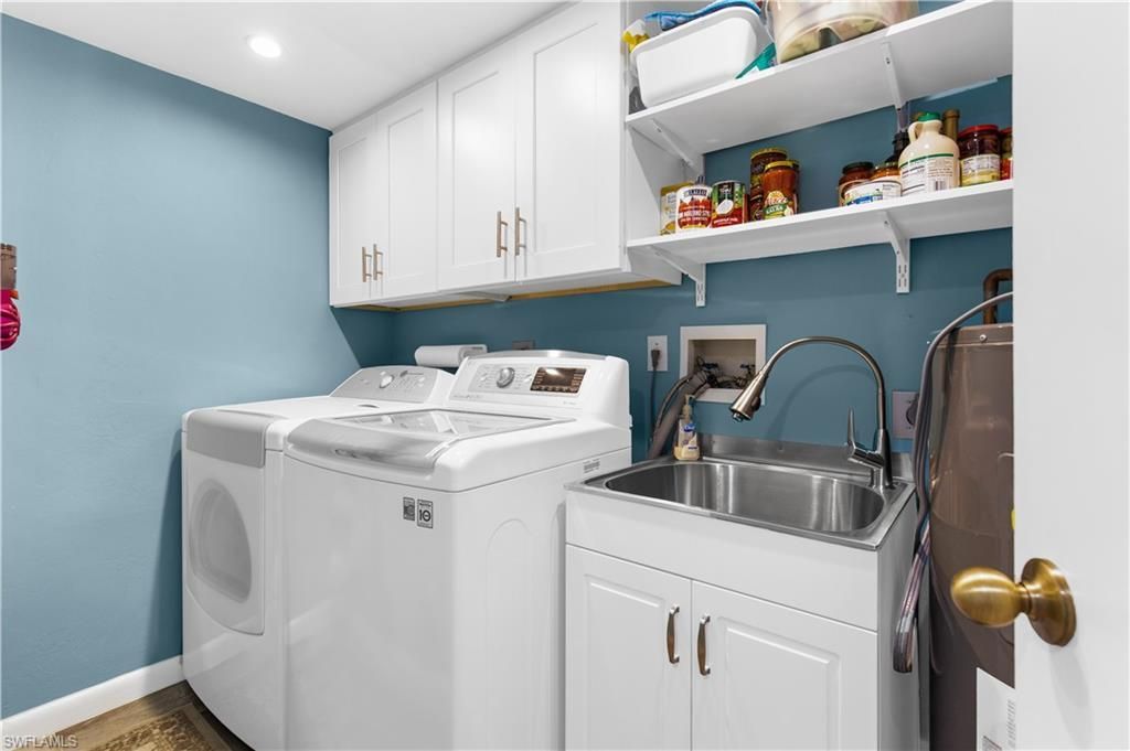 345 Mango St, Unit 406, Fort Myers Beach, FL 33931 Photo