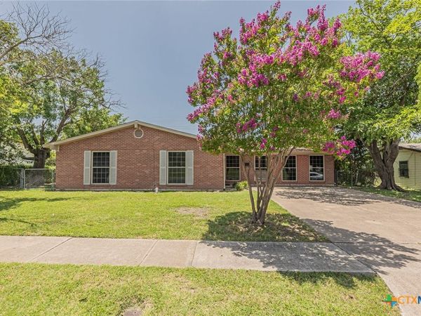 704 W Mary Jane Drive , Killeen, TX 76541