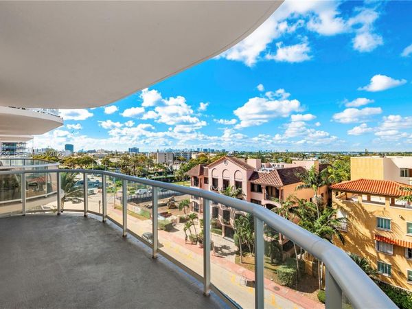 8855 W Collins Ave , Unit 6E, Surfside, FL 33154