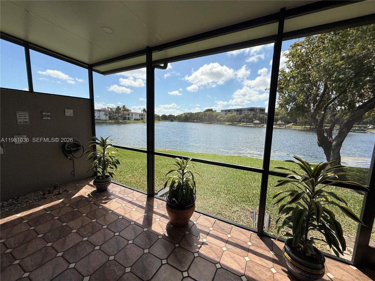 11228 NW 14th Ct , Pembroke Pines, FL 33026 Photo