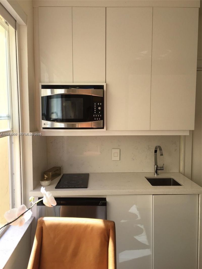 119 Menores Ave , Unit 8A, Coral Gables, FL 33134 Photo