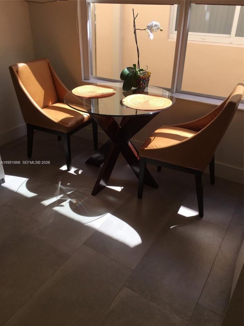 119 Menores Ave , Unit 8A, Coral Gables, FL 33134 Photo