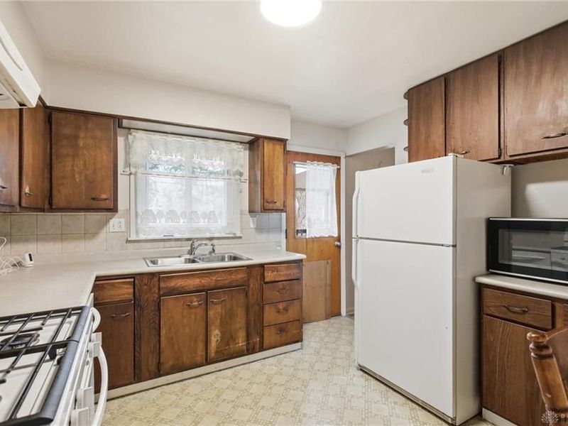 3700 Lisbon Street, Kettering, OH 45429 Photo 12