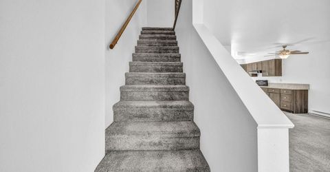 312 Smithridge Park, Reno, NV 89502 Photo