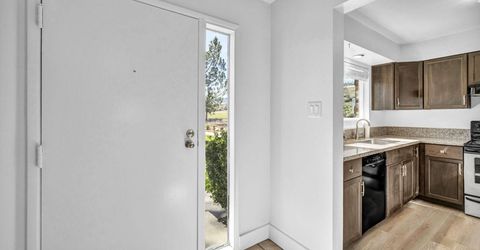 312 Smithridge Park, Reno, NV 89502 Photo